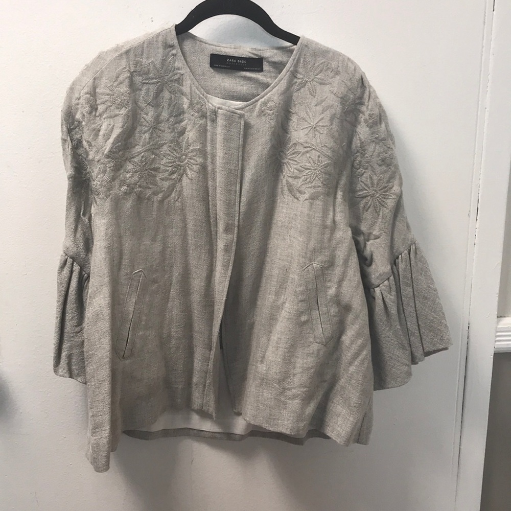 Zara embroidered bell sleeve jacket!